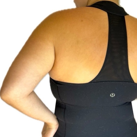 Lululemon - Black Activewear Top - Picture 2 of 2